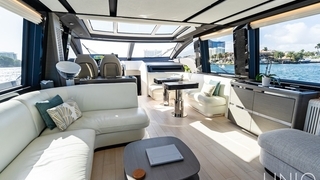 80' UNIQ 2025 Azimut S8. Xtreme 80' UNIQ 2025 Azimut S8. Xtreme