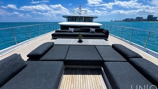 112’ UNIQ Mega Yacht 112’ UNIQ Mega Yacht