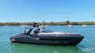 47' UNIQ Azimut Verve Yacht