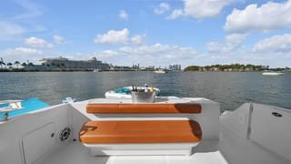 56' UNIQ Sea Ray Yacht