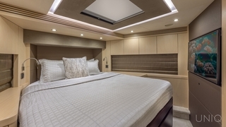 78' UNIQ Sunseeker II 78' UNIQ Sunseeker II