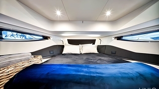 47' UNIQ Azimut Verve Yacht