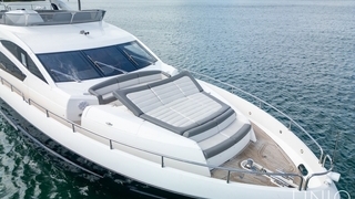 80’ UNIQ Sunseeker Yacht