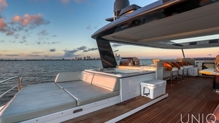 88’ UNIQ Sirena Yacht / 2026