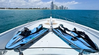 112’ UNIQ Mega Yacht 112’ UNIQ Mega Yacht