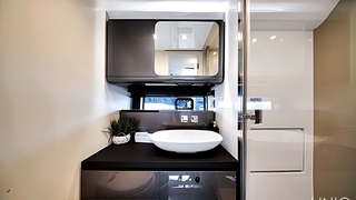 47' UNIQ Azimut Verve Yacht
