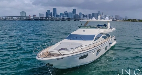 80’ UNIQ Azimut Yacht