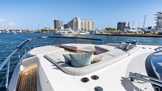 80' UNIQ 2025 Azimut S8. Xtreme 80' UNIQ 2025 Azimut S8. Xtreme