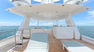122' UNIQ Azimut Grande 122' UNIQ Azimut Grande