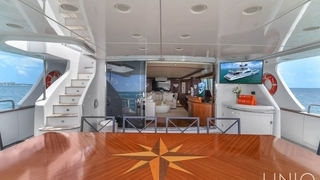 ⁠105' UNIQ Azimut Yacht