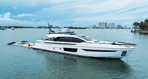 94' UNIQ Azimut S10 Yacht