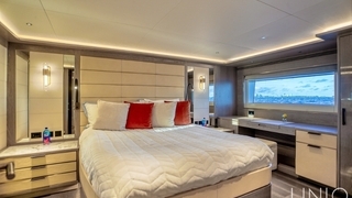 88’ UNIQ Sirena Yacht / 2026