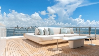122' UNIQ Azimut Grande 122' UNIQ Azimut Grande