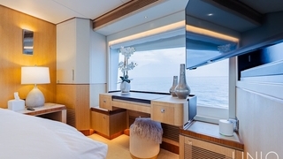 92' UNIQ HORIZON SKY LOUNGE Yacht 92' UNIQ HORIZON SKY LOUNGE Yacht