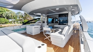 80' UNIQ 2025 Azimut S8. Xtreme 80' UNIQ 2025 Azimut S8. Xtreme