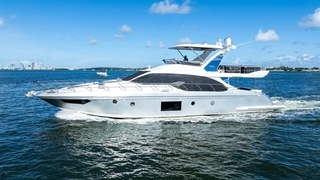 68' UNIQ Azimut Yacht