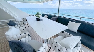 112’ UNIQ Mega Yacht 112’ UNIQ Mega Yacht