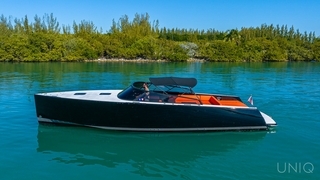 40' UNIQ VanDutch Yacht 40' UNIQ VanDutch Yacht