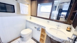 112’ UNIQ Mega Yacht 112’ UNIQ Mega Yacht