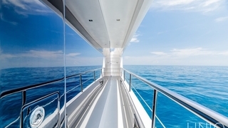 92' UNIQ HORIZON SKY LOUNGE Yacht 92' UNIQ HORIZON SKY LOUNGE Yacht