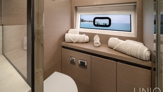 65' UNIQ Prestige (2019/refit 2026) 65' UNIQ Prestige (2019/refit 2026)