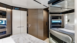80' UNIQ 2025 Azimut S8. Xtreme 80' UNIQ 2025 Azimut S8. Xtreme