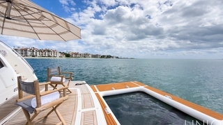 80’ UNIQ Sunseeker Yacht