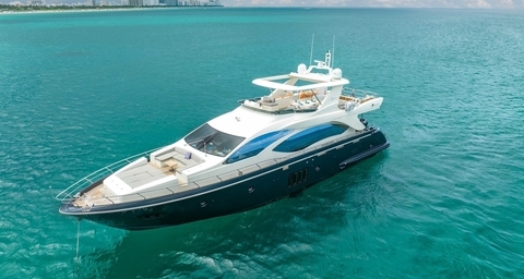 84' UNIQ Azimut Yacht