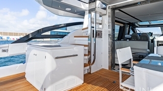 80' UNIQ 2025 Azimut S8. Xtreme 80' UNIQ 2025 Azimut S8. Xtreme