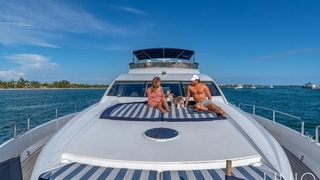 84' UNIQ Sunseeker Yacht