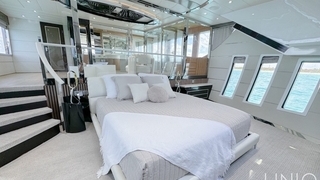 112’ UNIQ Mega Yacht 112’ UNIQ Mega Yacht