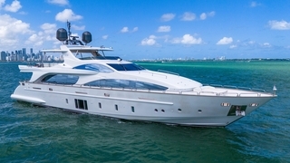 ⁠105' UNIQ Azimut Yacht